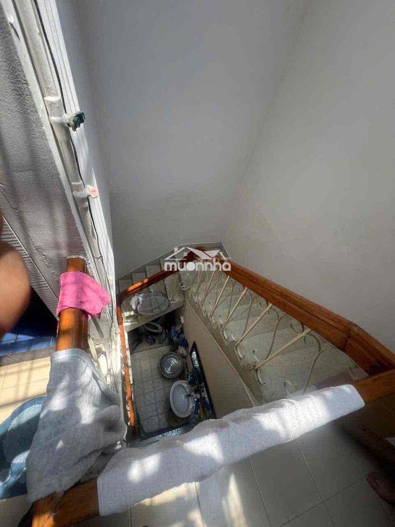 Cho thuê nhà đường nguyễn thái bình 3x10 hxh buôn bán 3pn 3wc st