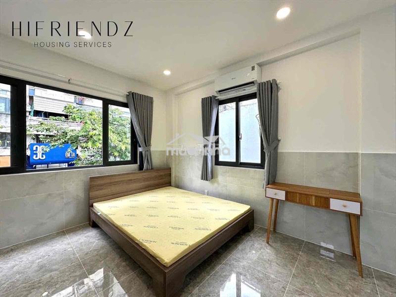 Chdv ngay vòng xoay lý thái tổ_thang máy_cửa sổ lớn_full nt_đón nắng