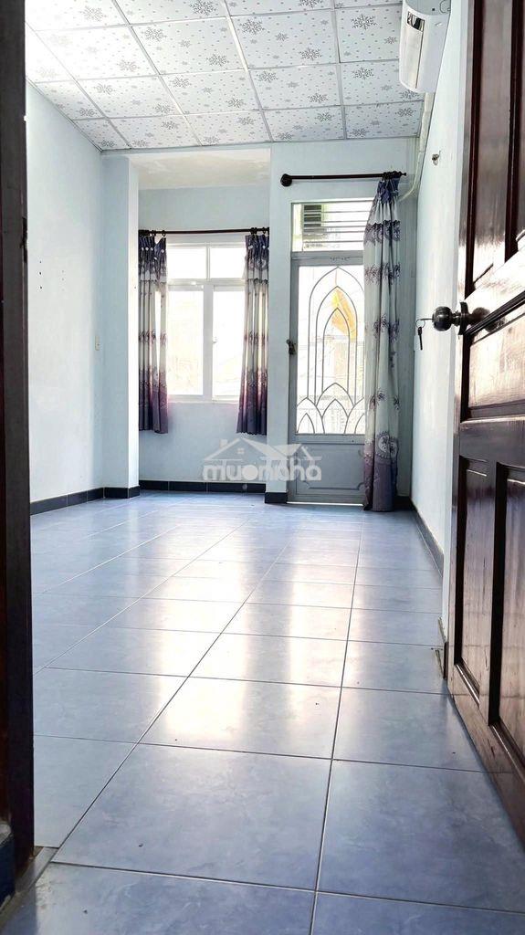 Phòng máy lạnh lạc long quân giáp q10 (thông qua bắc hải) - 4