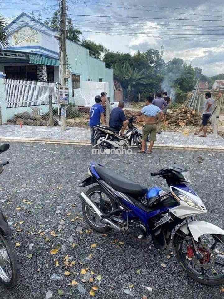 Gia đình cần bán. lh @932961506