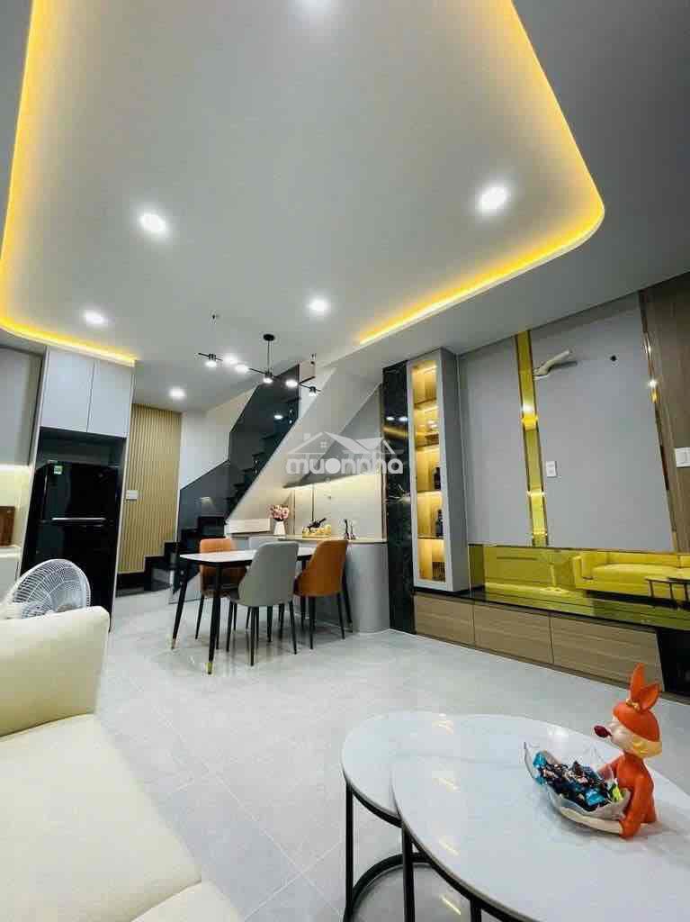 🔥Căn hộ 2ph ngủ 2wc - full nt - ban công - nằm ngay ngã tư hàng xanh