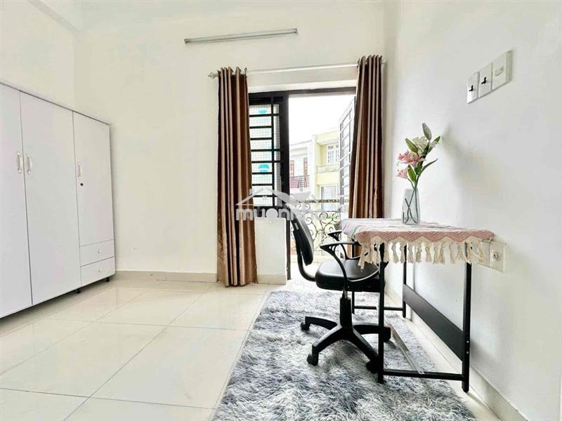 Phòng bancol giá rẻ ngay emat