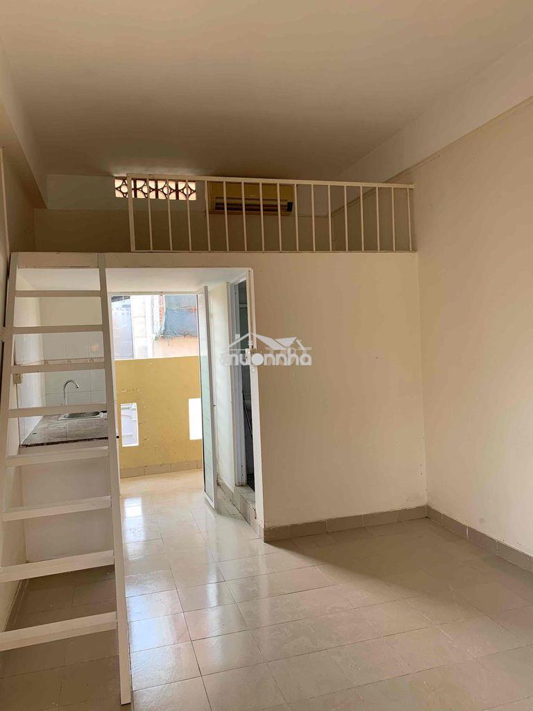 Phòng đẹp trần não q2