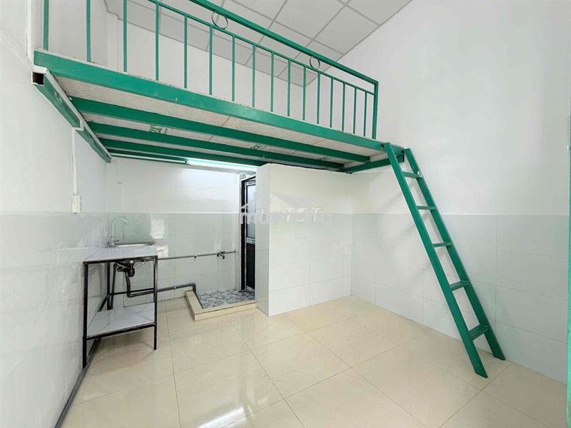 Khai trương phòng mới xây gác cao thoáng mát - vạn phúc city ở ngay