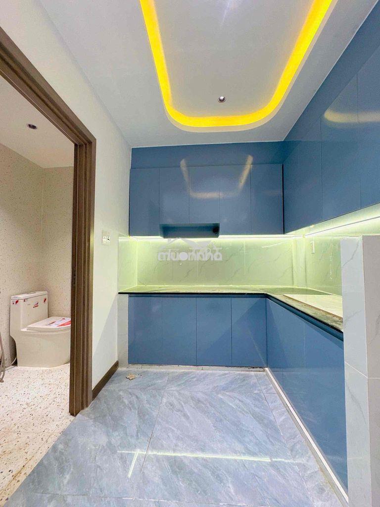 Già rồi còn không nên nết, đá bay luôn căn nhà lầu tâm huyết 2 vk ck - 2