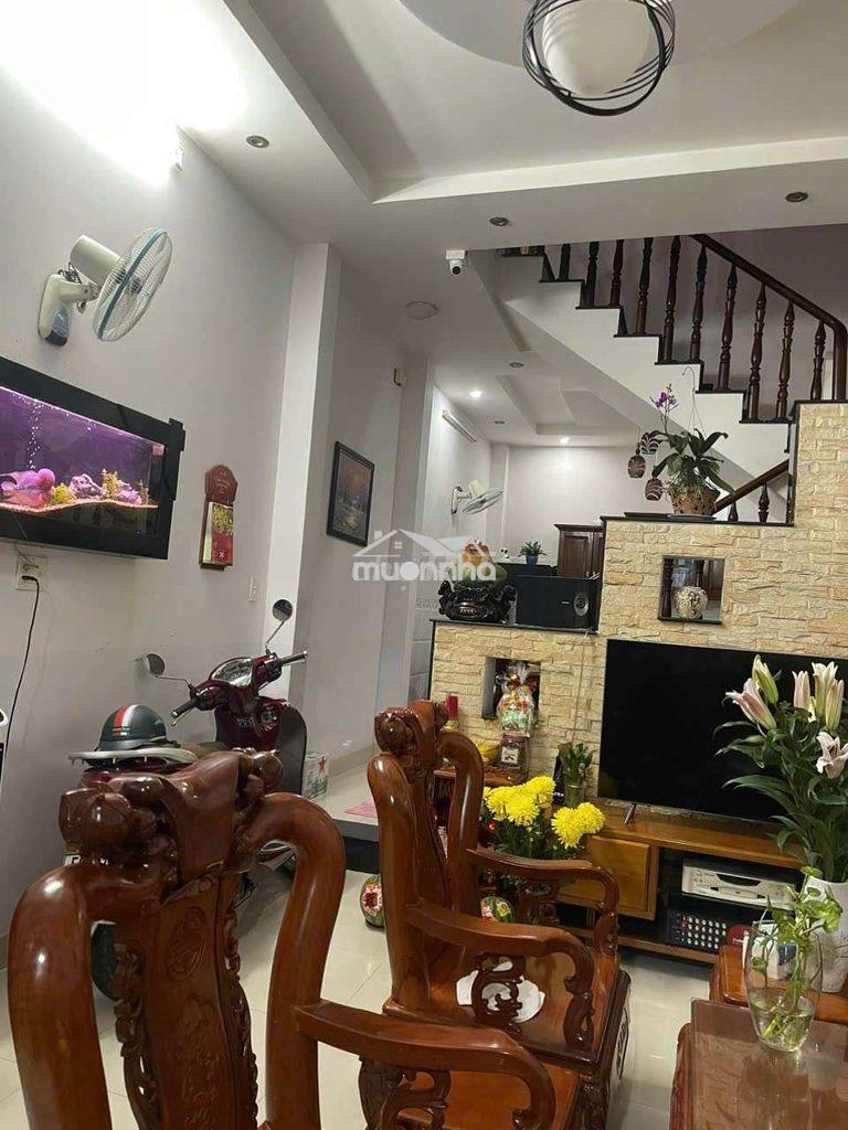 Nhà đường mã lò [4x14, 3 lầu, 5pn, 4toilet] có sẵn nội thất - 2