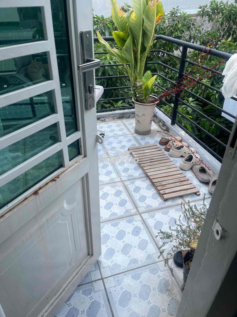 Tìm người ở ghép
