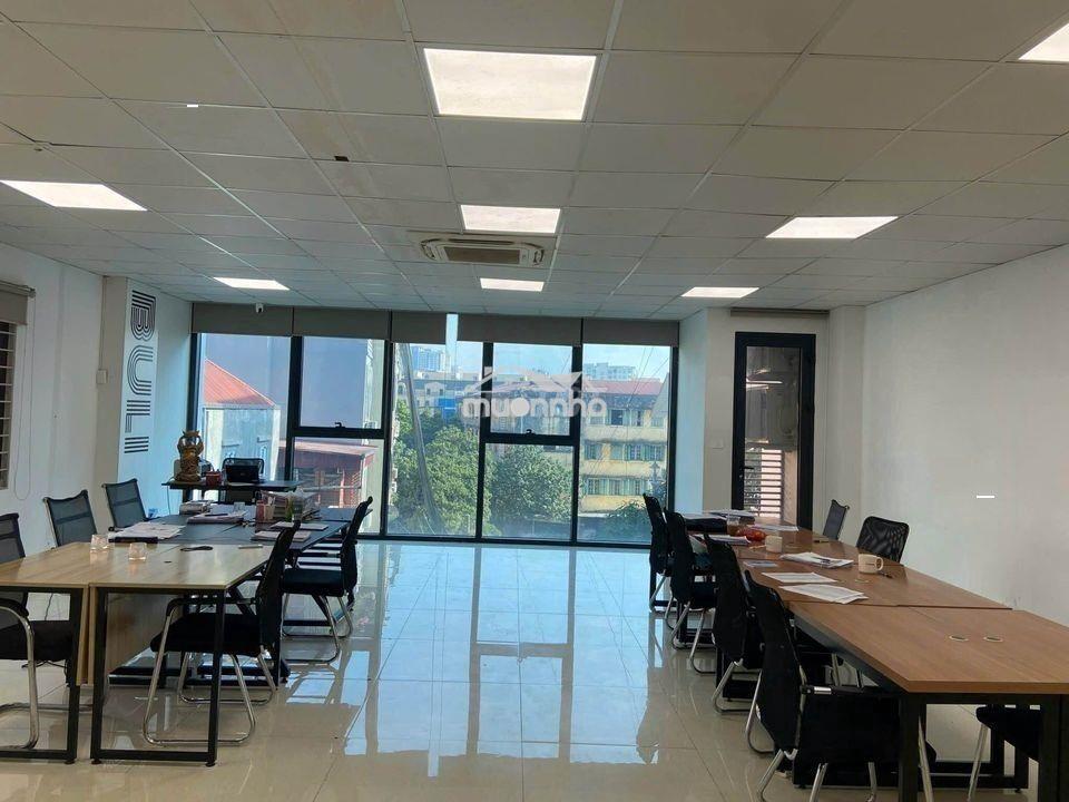 Cho thuê văn phòng khu sân bay tsn. dt 75m2 đường cửu long - 2