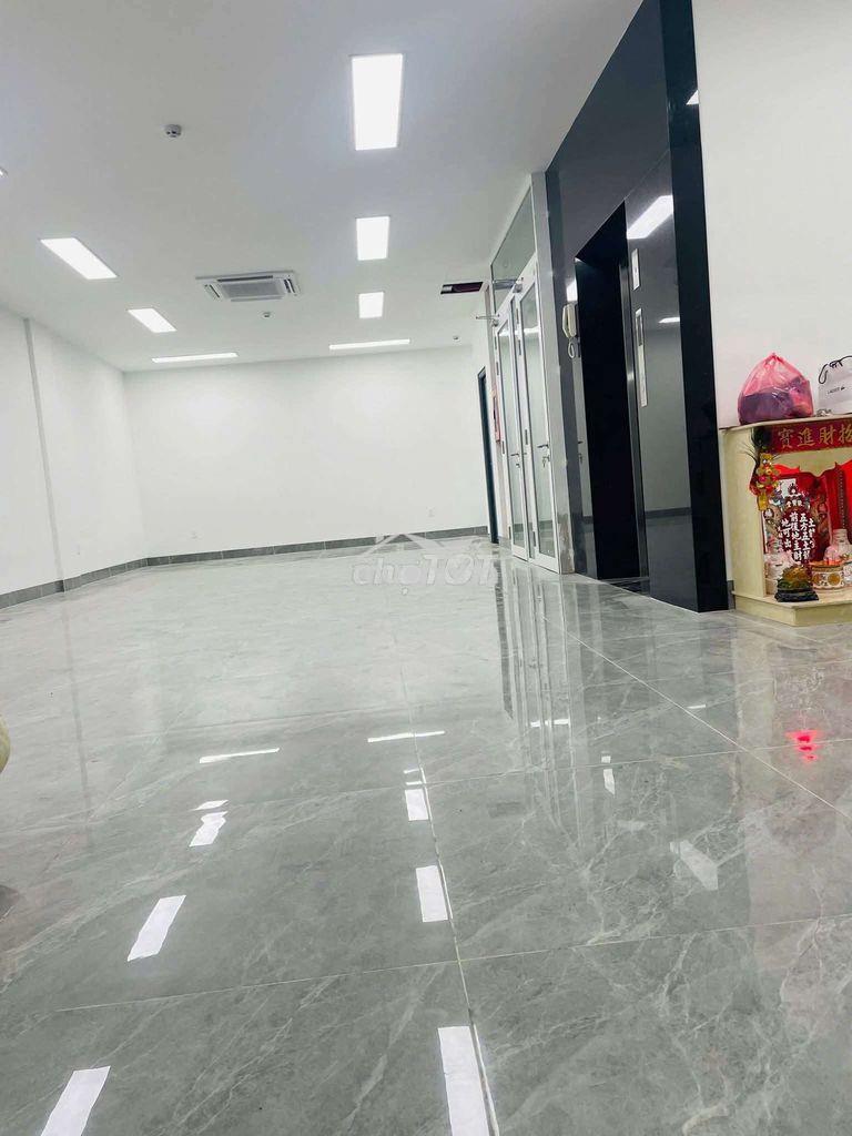 Cho thuê toà nhà mặt tiền lũy bán bích, 8*22m !! - 4