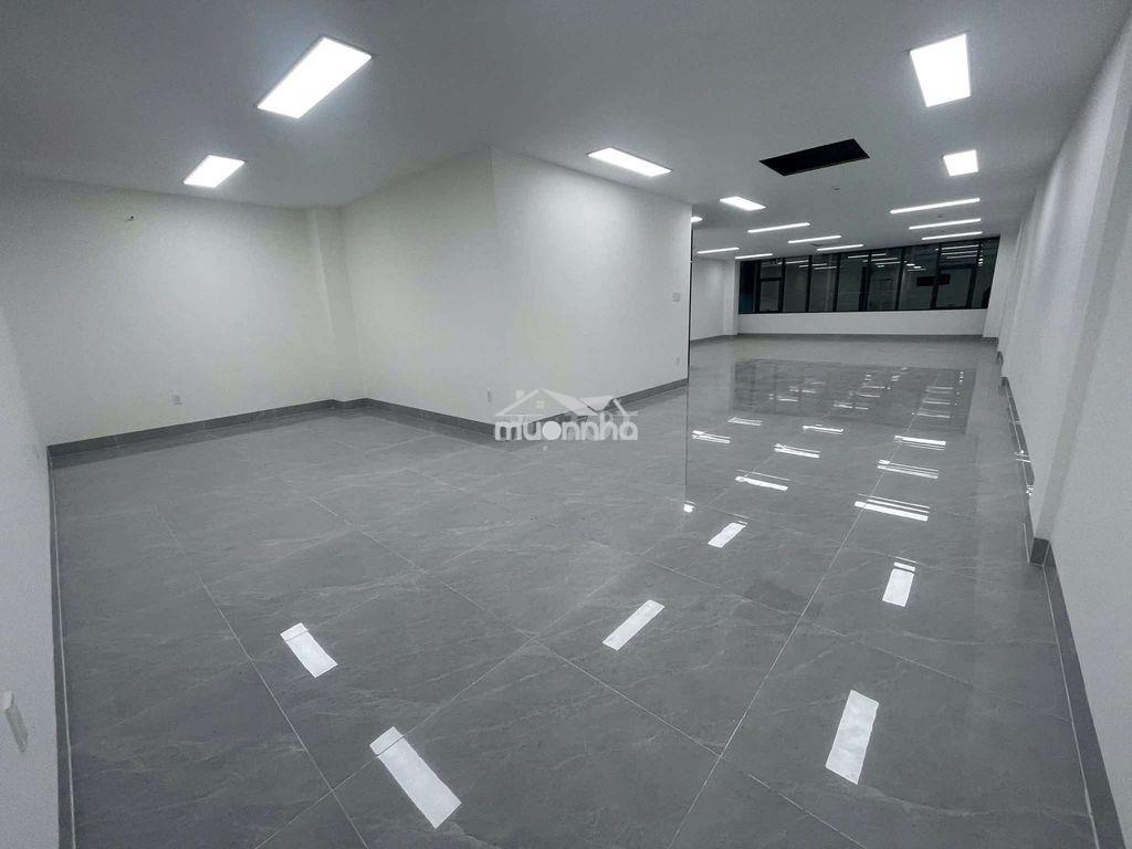 Cho thuê toà nhà mặt tiền lũy bán bích, 8*22m !! - 2