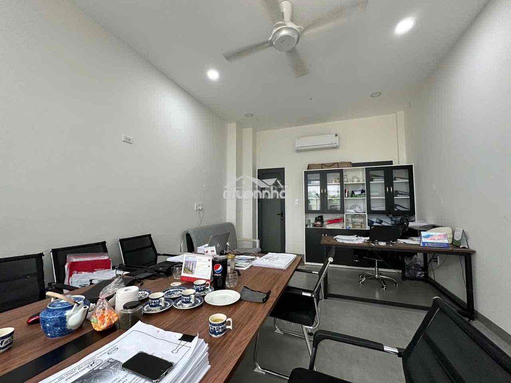 Văn phòng mới xây 30m2 kdc hưng phú - gần vòng xoay liên phường q9 - 3