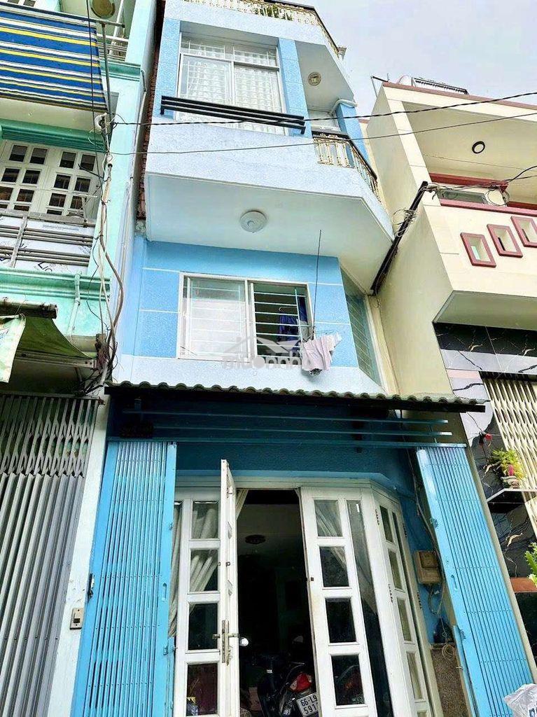 4 phòng full nội thất phạm văn chí