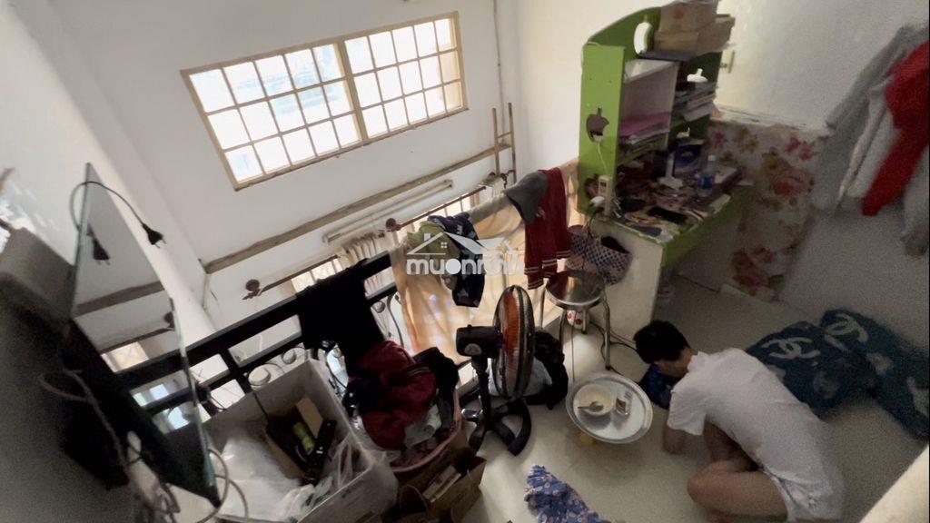 Cho thuê nhà nhỏ 1 lửng 2 lầu gần ga sài gòn - 4