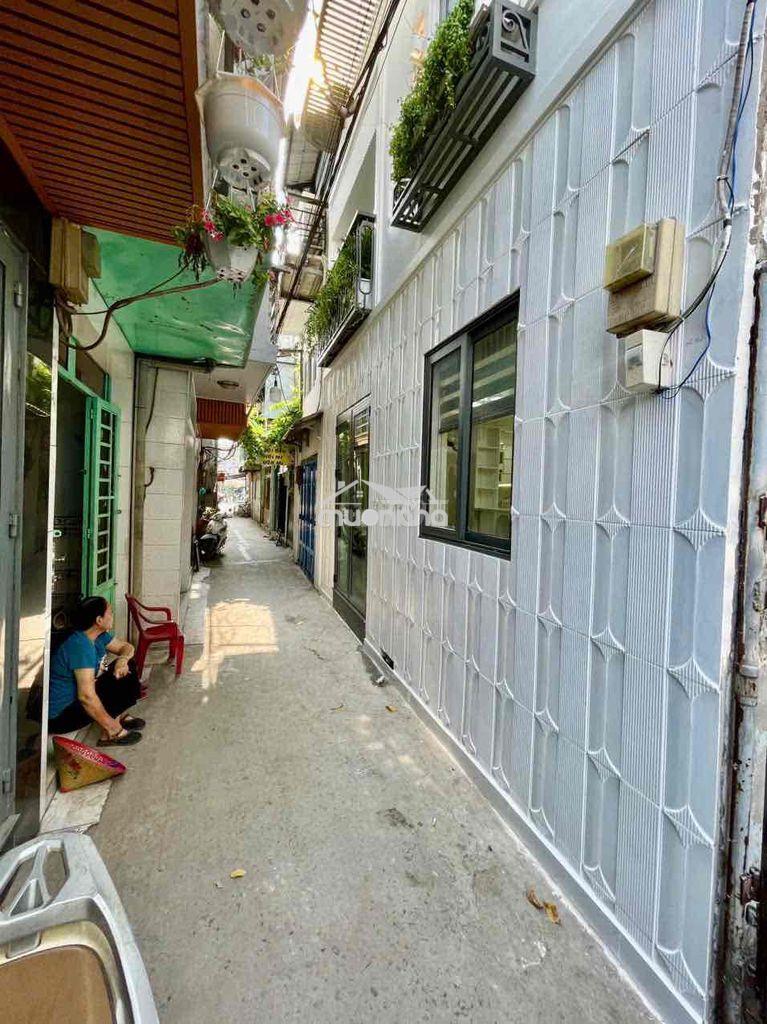 Nhà phố hiện đại - sổ hồng riêng không quy hoạch - hẻm 3m lưu trọng lư - 2