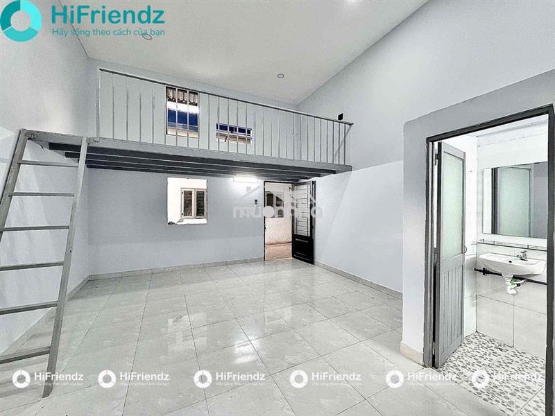 Cho thuê duplex hạt dẻ siêu rộng