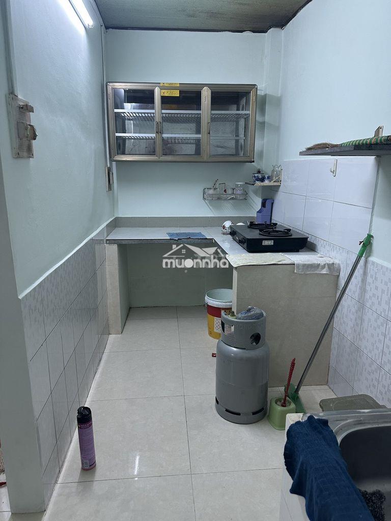 Cho thuê nhà nguyên căn nguyễn trọng tuyển p1 tân bình