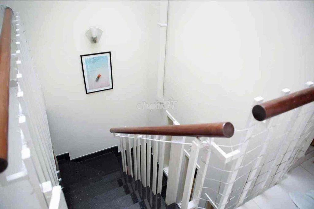 Nhà 2 tầng 45m2 giá 6,5 tl hxh thông phan văn trị ra nơ trang long - 2