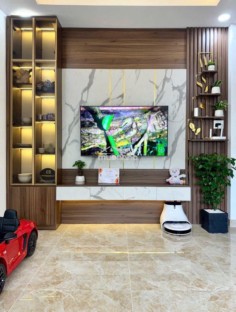 CHO THUÊ CH 48M2 319 LÝ THƯỜNG KIỆT Q11 FULL NỘI THẤT