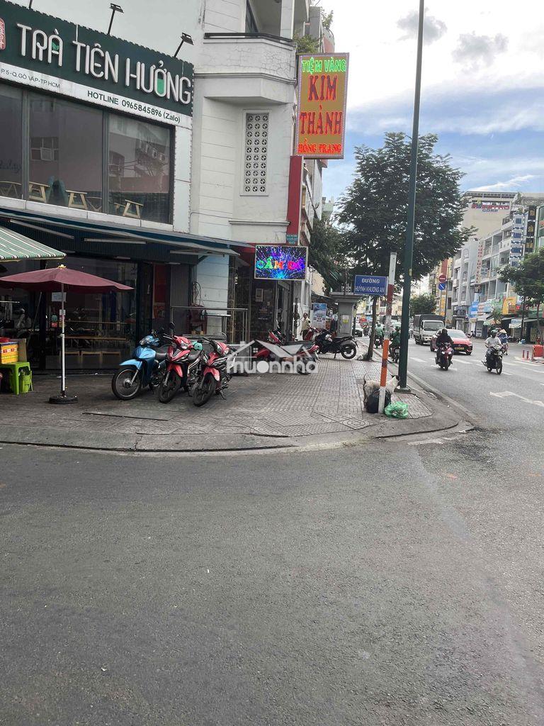 Mặt tiền, gần dh công nghiệp tp hcm, chỉ còn 10ty