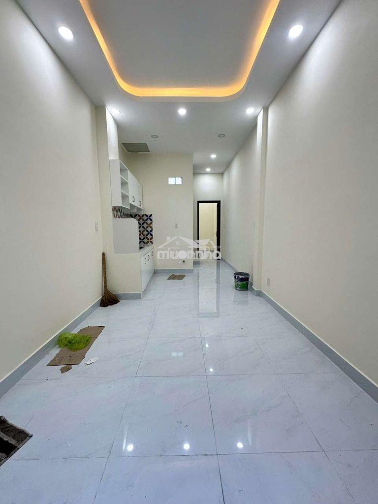 Nhà đẹp hoàn công nở hậu không quy hoạch q4 - 2