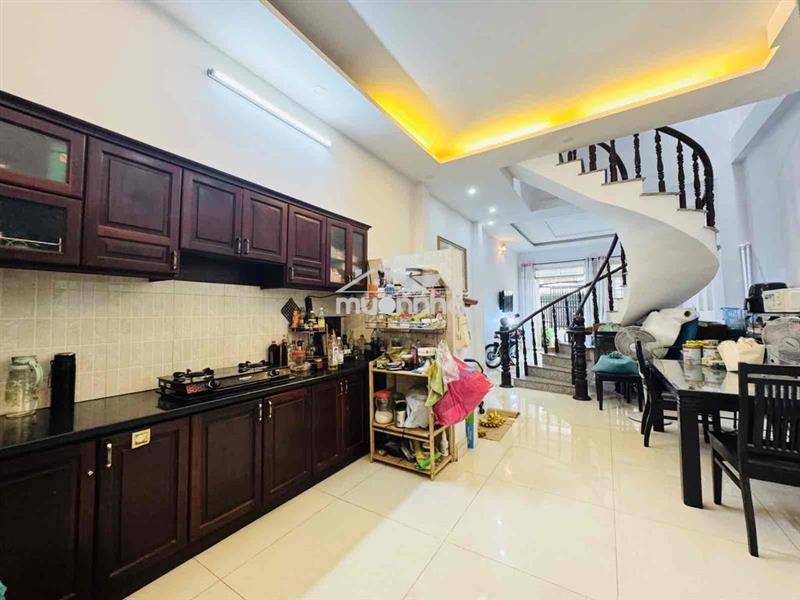 Hơn 5 ty sỡ hữu 74m2 ngang ~5m nhà thoáng mát phú thuận hàng xóm yên