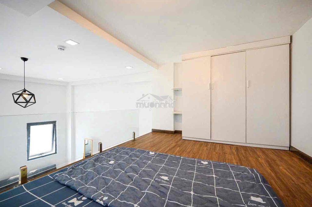 Cho thuê chdv duplex trung tâm quận 7 có ban công máy giặt riêng - 4