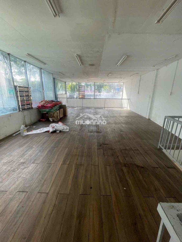 Mặt tiền kinh doanh 30/4 gần becamex. 7x20m. có lửng 80m2 - 3