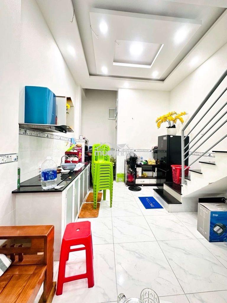 Chỉ hơn 3 tỷ, nhà 35m2, 2 tầng, thống nhất, gò vấp - 2