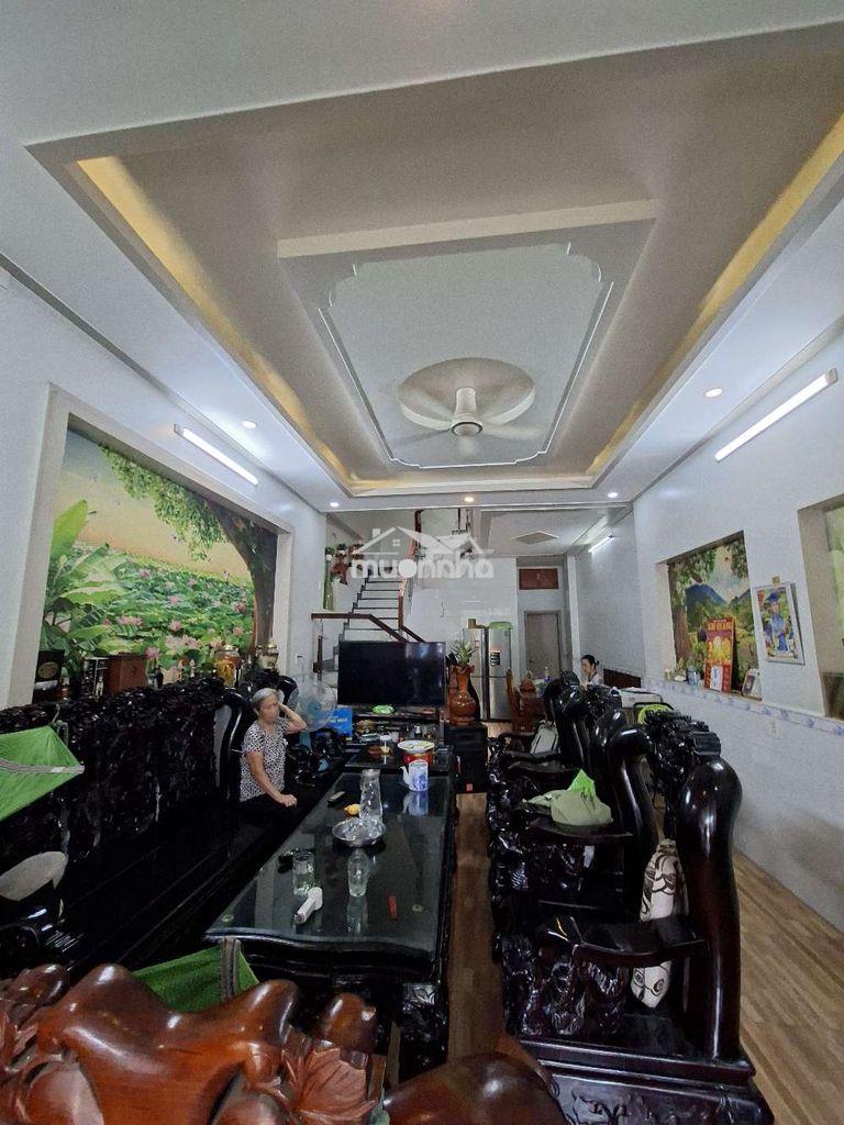 Bán nhà 3 lầu sổ hồng gần hai bà trưng dĩ an