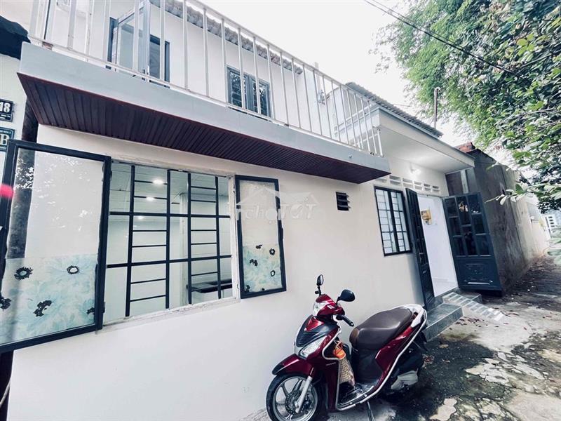 Nhà shr công chứng sang tên ngay tc 100%dt 47,4m2