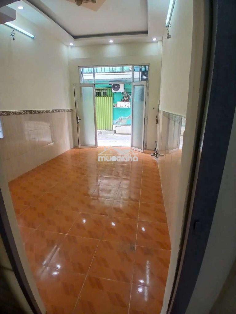 Giảm 500tr nhà cmt8,q3 - 3