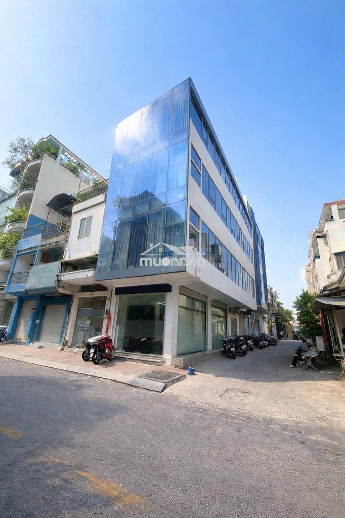 Hàng hiếm! 81a cao thắng, p3, quận 3 - góc 2 mặt tiền ốp kính cực sang