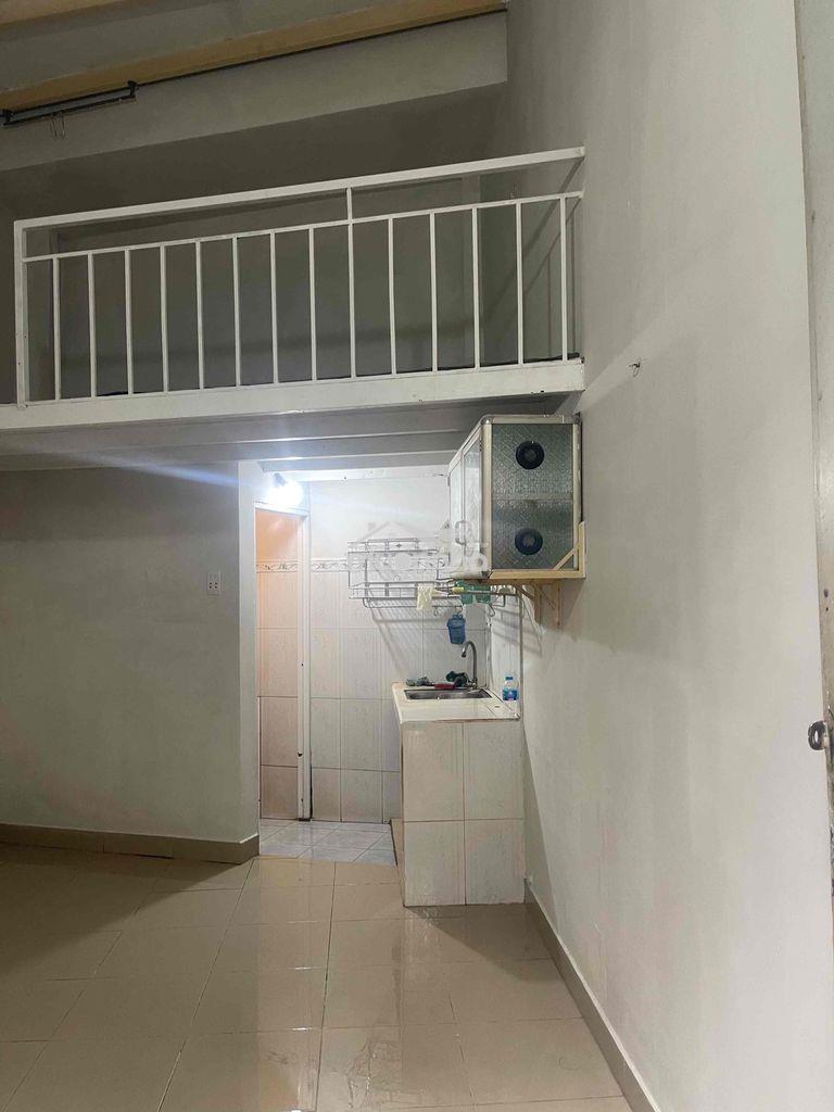 Phòng trọ 25m2 mặt tiền phạm văn chiêu 1,8tr/t