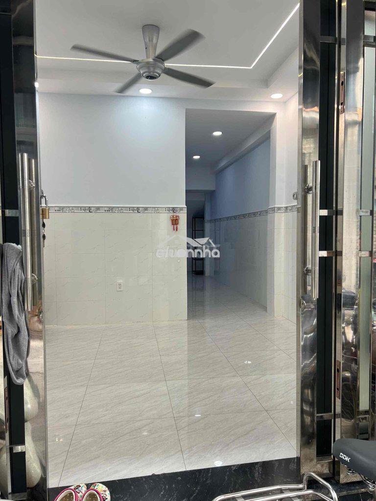 Chợ vườn lài,an phú đông,quận 12