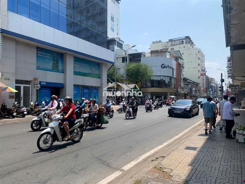 Cho thuê nhà nguyên căn quận 10 - vị trí tốt ngay trung tâm - giá tốt