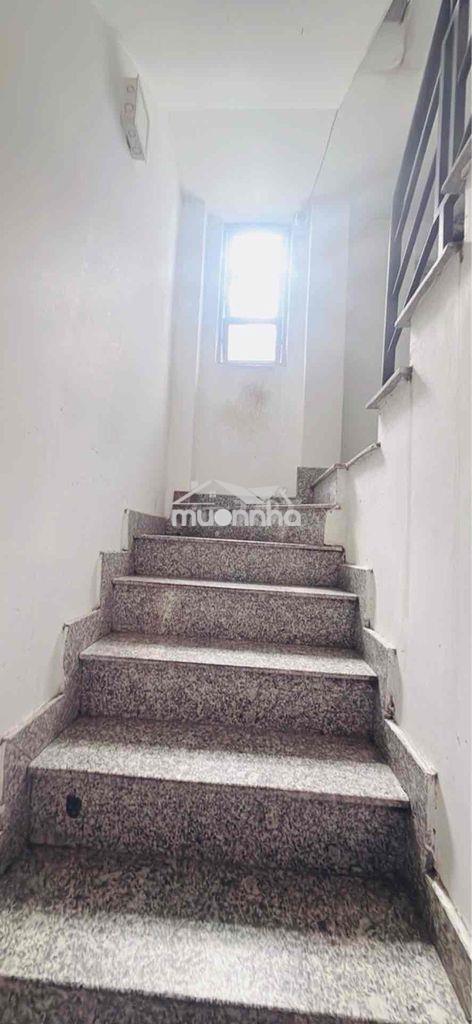 Siêu phẩm chdv khu phan xích long - 11 phòng - dòng tiền 600tr - 8,8t - 4
