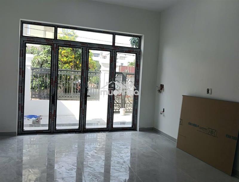 Bán nhà chdv 210m2 đường oto thông linh đông thủ  đức 13 tỷ 8
