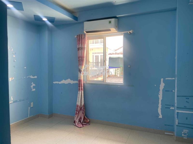Nguyên tăng lầu 1 : gồm 2 phòng ngủ. binh phú q6