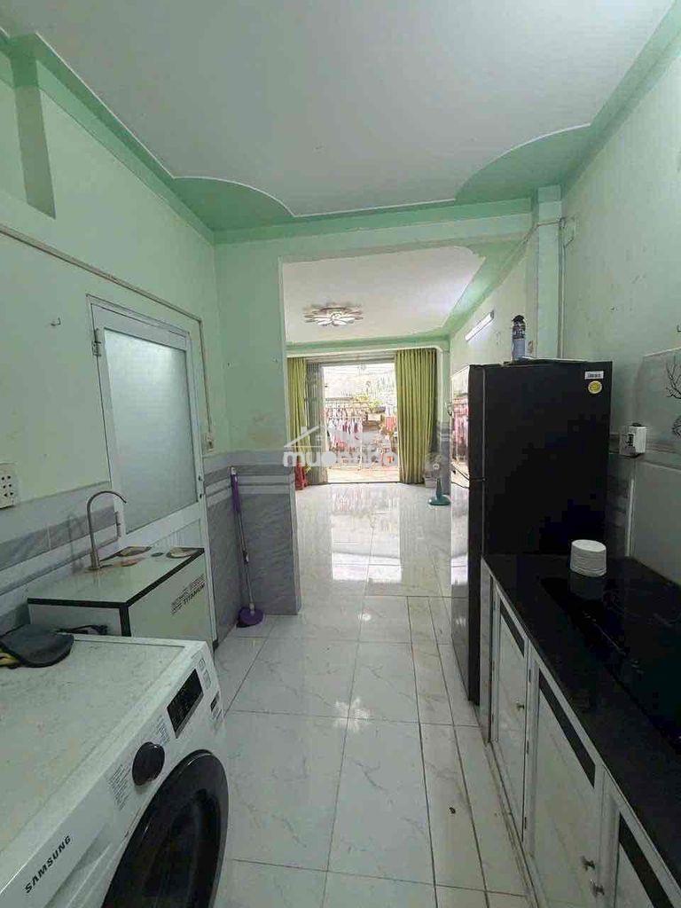 Cho thuê nhà tô ngoc vân dt 3,5x9m 2 phòng ngủ có nội thất - 4