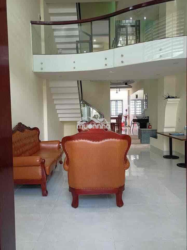 🏡🏡Cho thuê nhà 5 phòng ngủ khu phạm văn đồng - gần vincom sông hàn