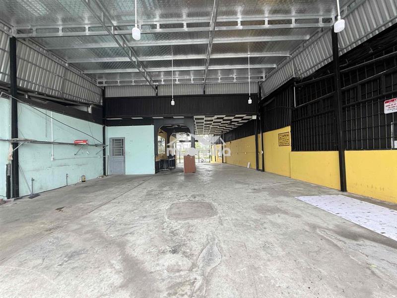 Cho thuê mbkd 2 mặt tiền gần ngay chợ phú mỹ gần thành phố mới
