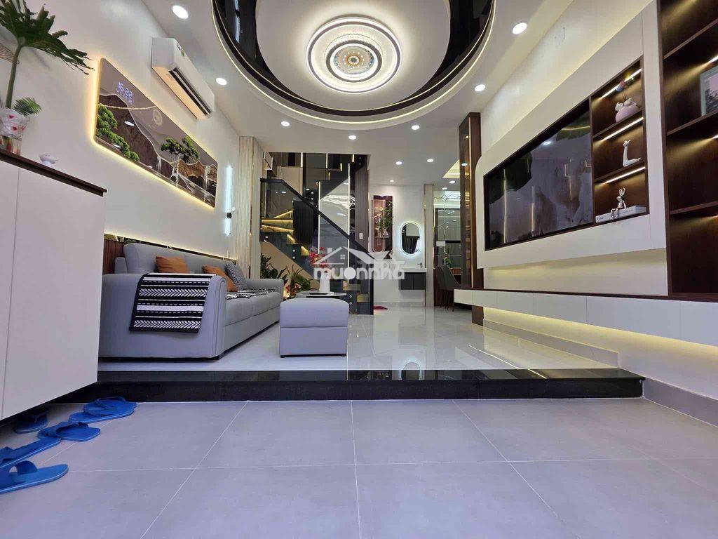 Mặt tiền nhà ngang 7.4m căn góc 2 mt cực thoáng trung tâm q7 - 2
