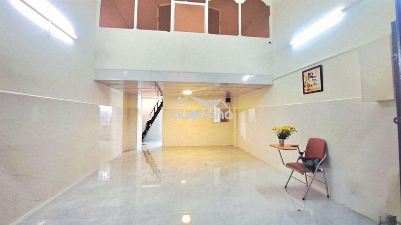 Nha trung tâm q 5 tầng trệt chung cư đường trần hưng đạo q5