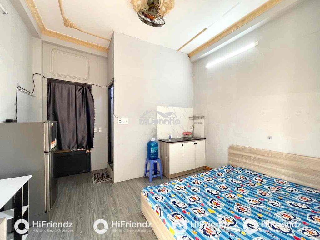 Phòng bancol mới đầy đủ nội thất ngay tên lửa - 2