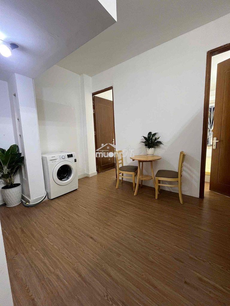 Cho thuê căn hộ 2 phòng ngủ - mặt tiền thạch thị thanh - quận 1 - mới