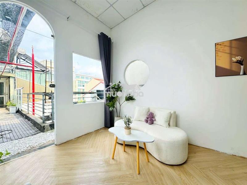 ☘️ Bờ kè hoàng sa_trống sẵn căn hộ duplex_ 45m2_ bancol thang máy