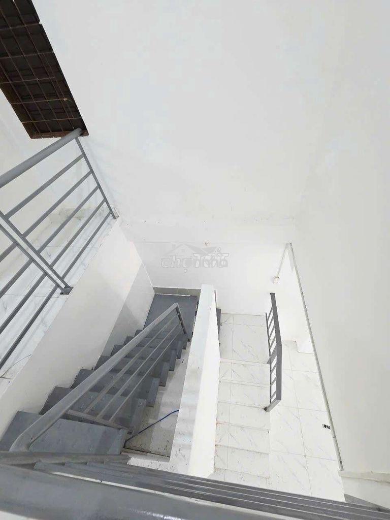 Cho thuê nhà đ/c 160 trần thủ độ - 4x20- 1 lầu - 3pn-2wc_ giá rẻ - 3