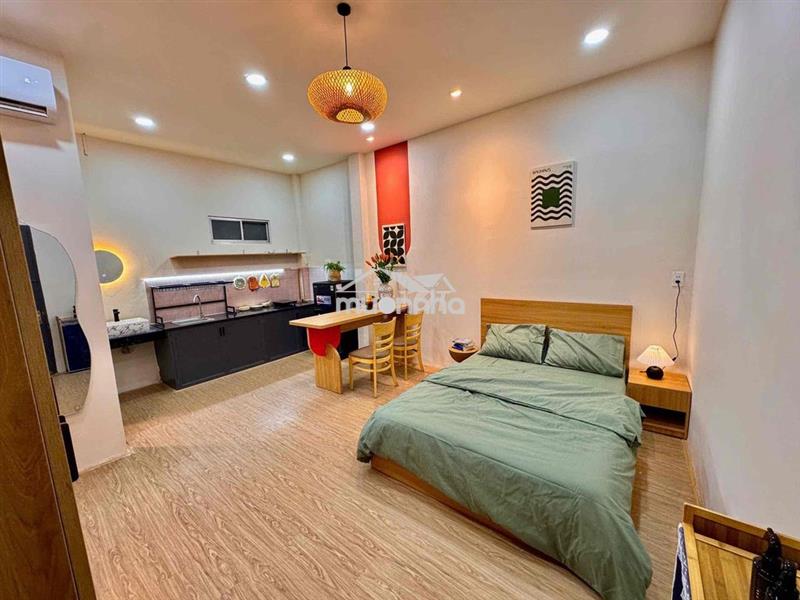 Cam kết căn hộ đẹp hơn hình - mặt tiền đào duy anh sát công viên gđinh