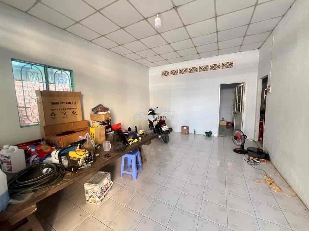 Nhà c4 hxh đặng văn bi- ngang 8m- 149m2 chỉ nhỉnh 8 đồng - 2