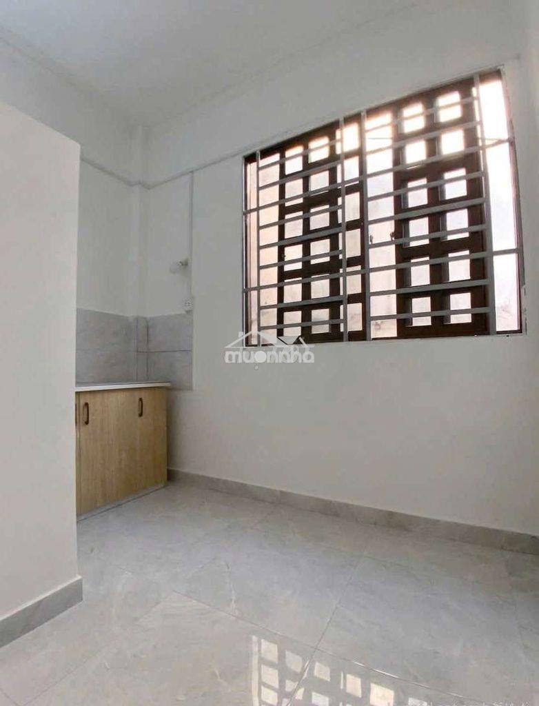 Phòng mới xây ngay đầm sen hòa bình lạc long quân - 2